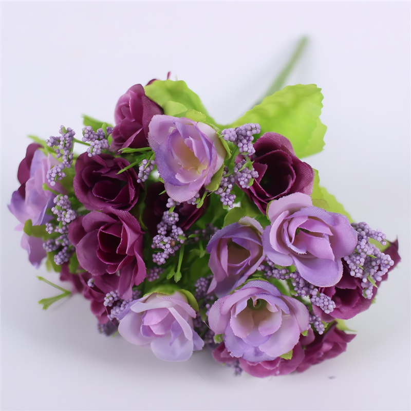 Small Bud Roses Bouquet