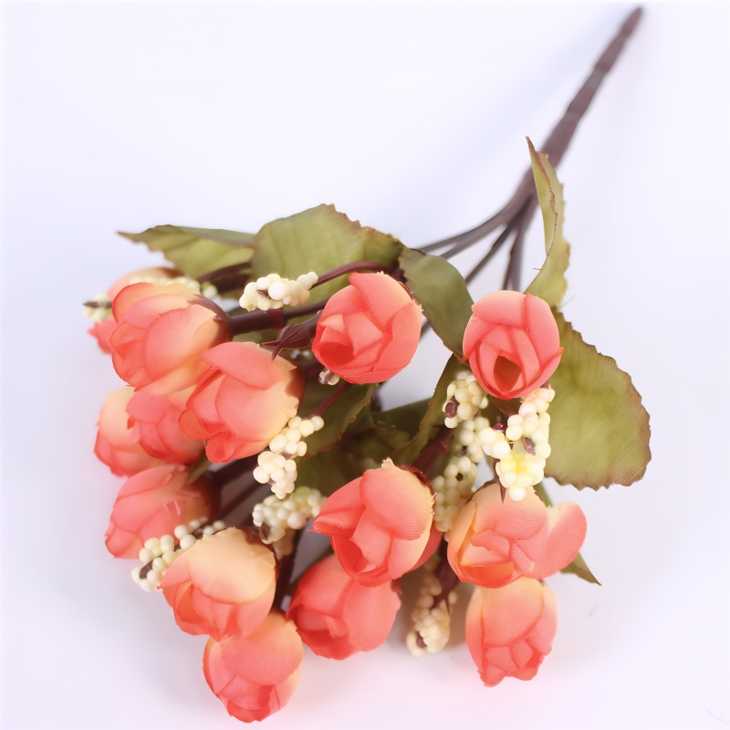 Small Bud Roses Bouquet