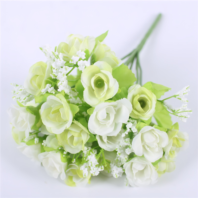 Small Bud Roses Bouquet